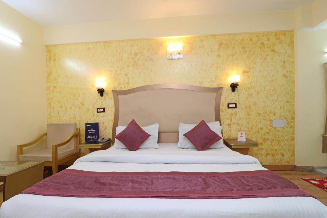 Oyo 1822 Hotel Ambassador デヘラードゥーン エクステリア 写真